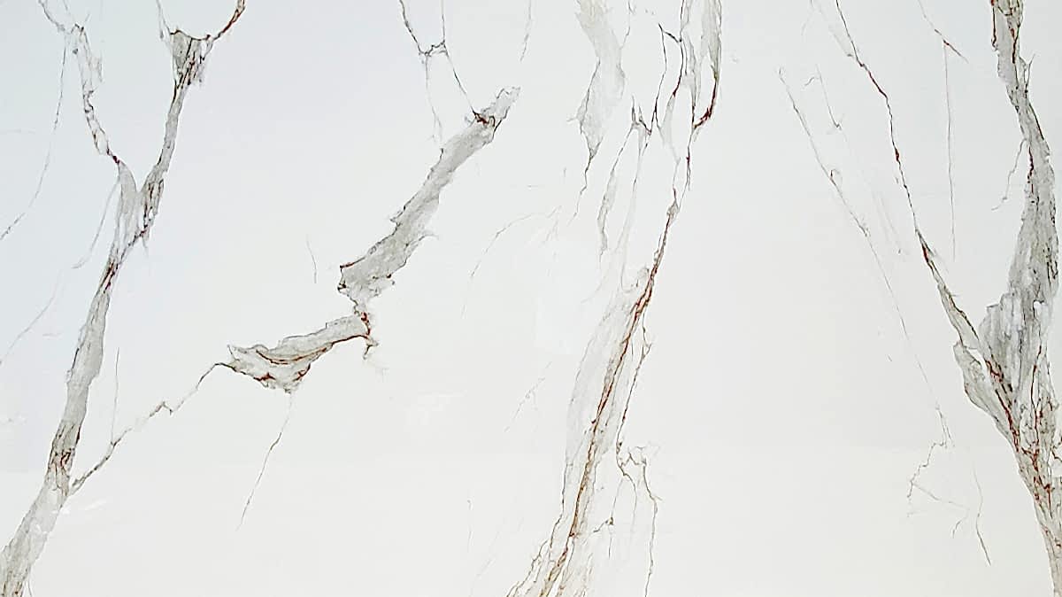 Calacatta Brezza Mermer