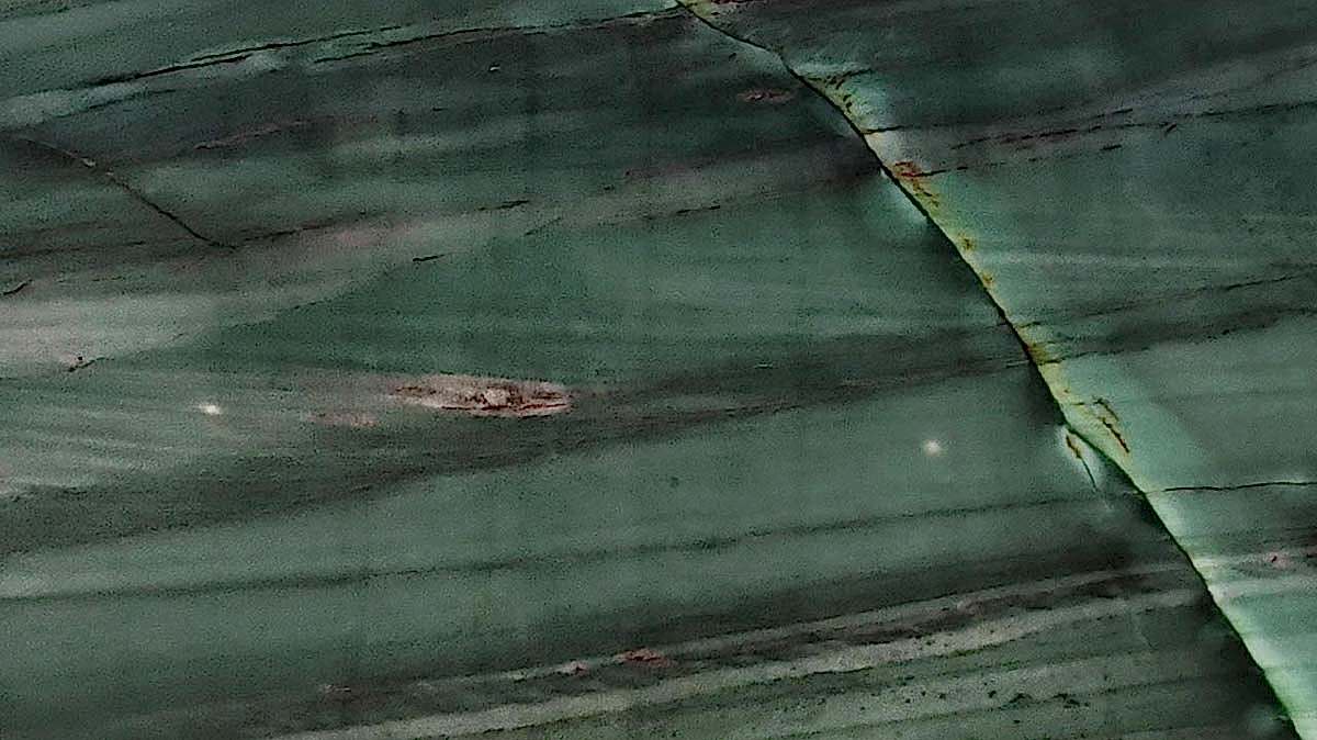 Emerald Green Mermer